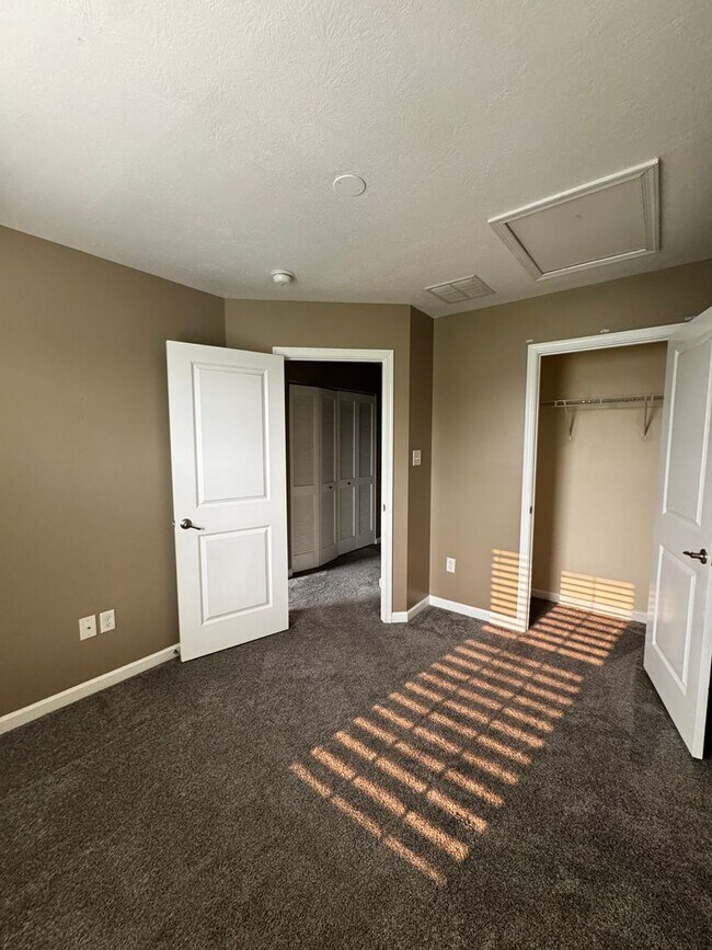 Photo - Beautiful Townhome located in Sewickley!