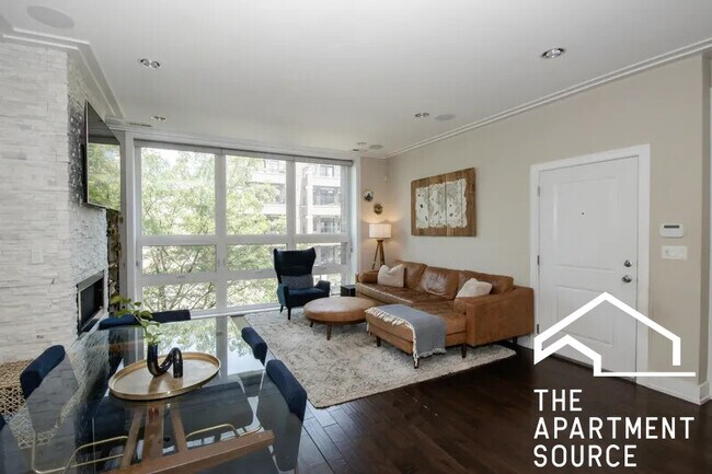 Photo - 1327 W Grand Ave Unit 2W