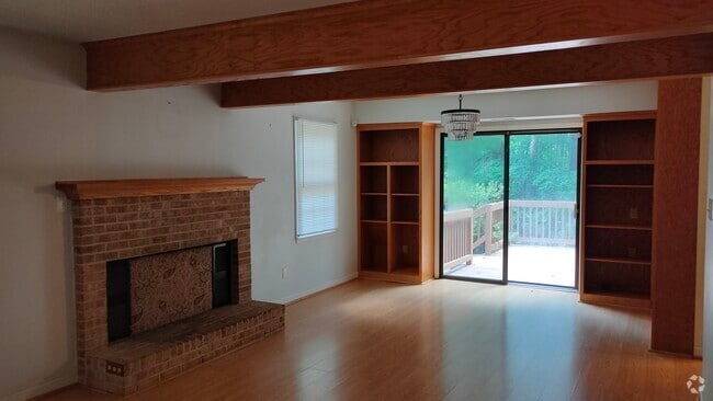 Building Photo - 203 Heidinger Dr Rental