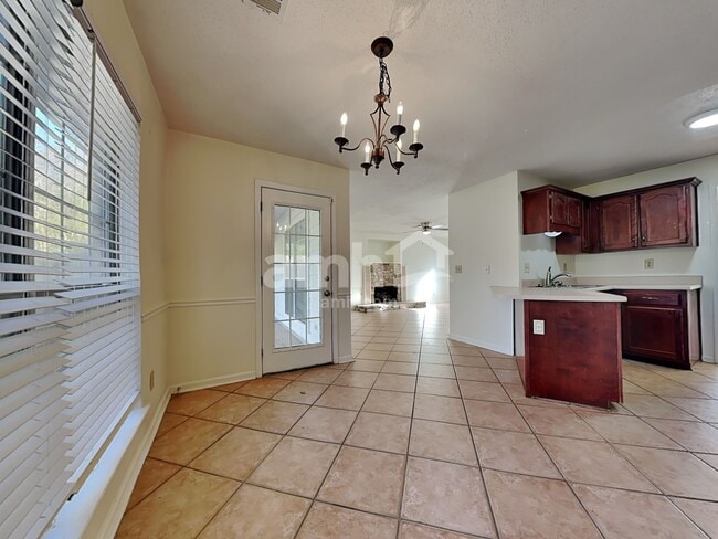 Photo - 5767 Lillian Bend Dr