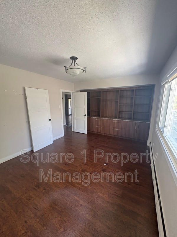 Photo - 10025-10117 117 St NW Unit 6