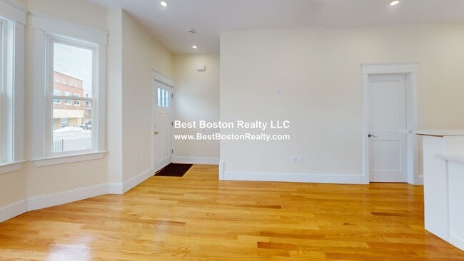 Photo - 244 Somerville Ave