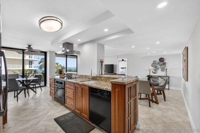 4200 N Ocean Dr Unit 1-406