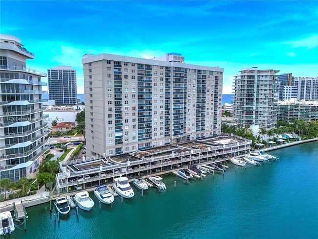 Photo - 6770 Indian Creek Dr Unit 7B