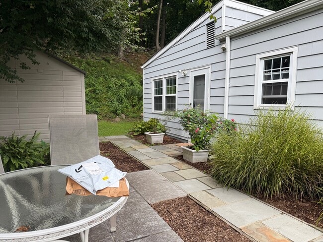 Photo - 16 Peters Rd