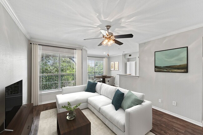 Sala de estar con suelo de superficie dura - eaves North Dallas