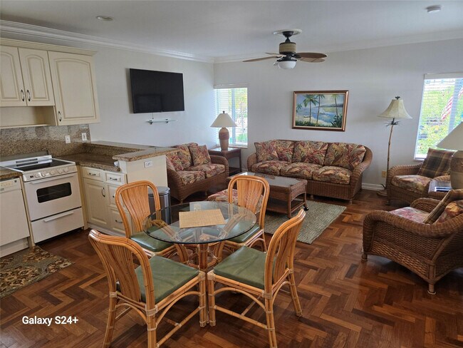 Photo - 108.5 Commercial Blvd Unit up