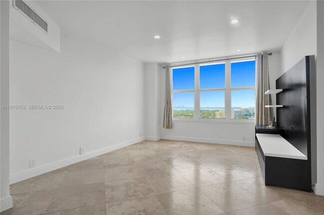 Photo - 4747 Collins Ave Unit 1403
