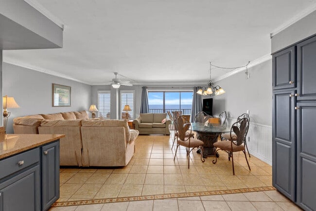 Photo - 8743 Thomas Dr Unidad FL15-ID1354922P