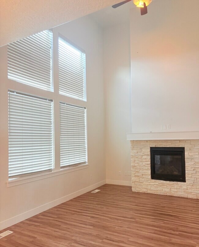 Photo - 3978 W 1750 N