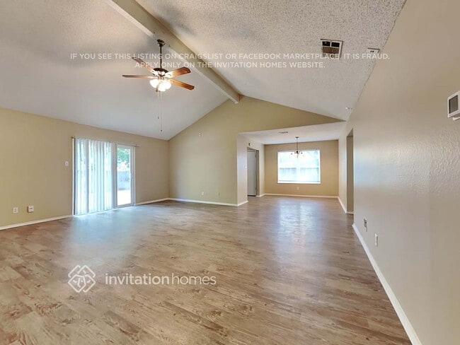 Photo - 6403 Walnut Springs Dr