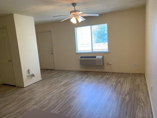 Photo - Eagle Place Apartments