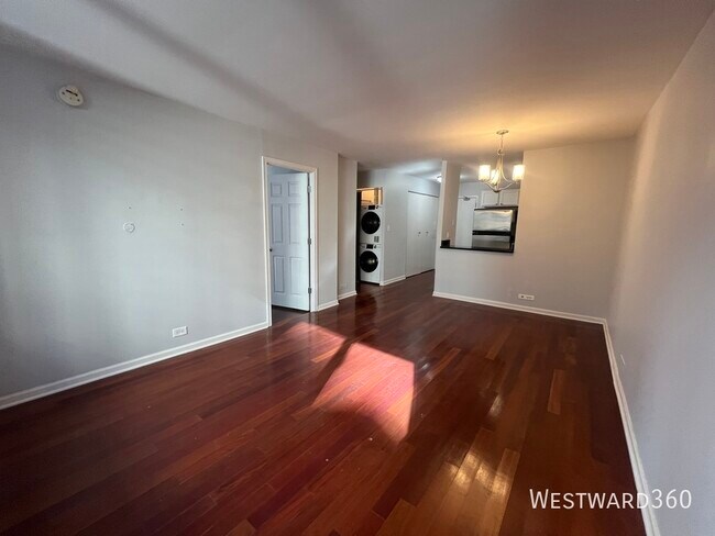 Photo - 222 E Pearson St Unit 905