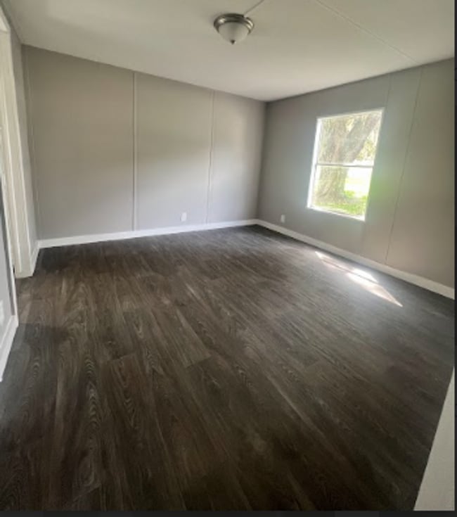 Photo - 3/2 Mobile Home, completely renovated! Unit Lot 30