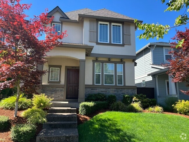 Building Photo - Spacious & Stylish Home in Desirable Betha...