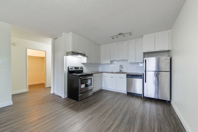 Photo - Castle Court