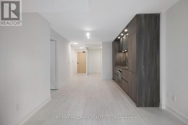 Photo - 15 Mercer St Unit 513