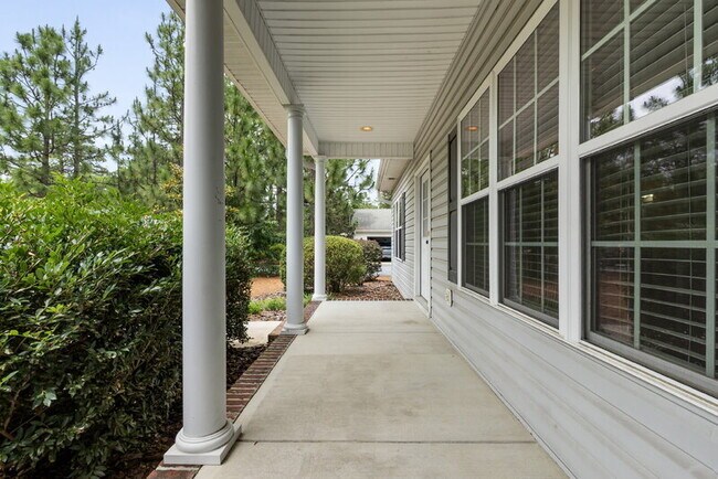 Photo - 1350 Monticello Dr