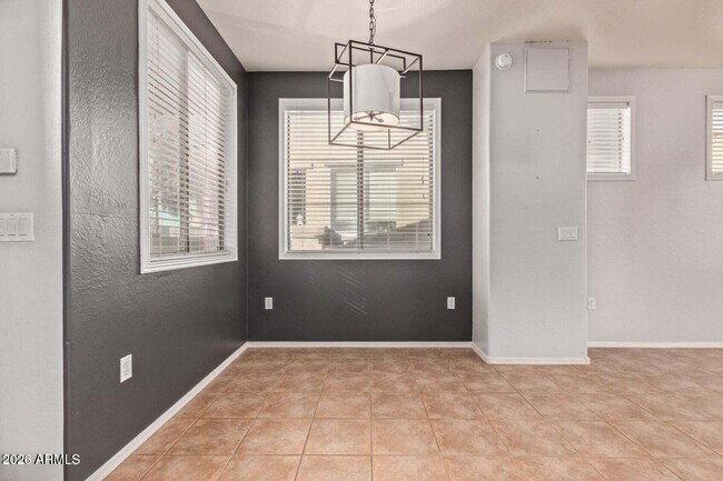 Photo - 3250 W Greenway Rd