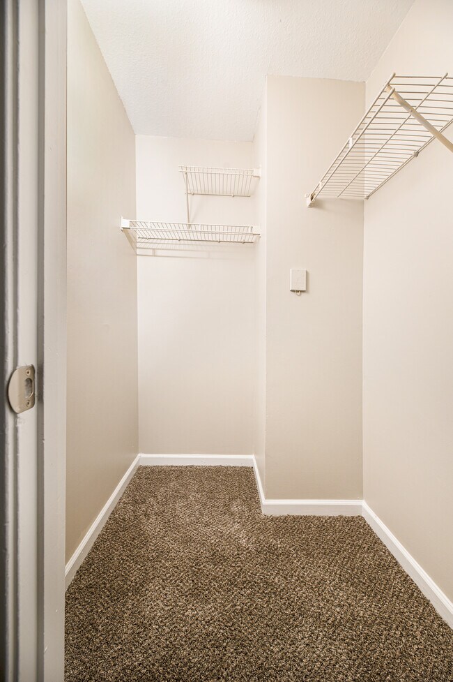 Avalon At Horn Lake Apartments For Rent in Horn Lake, MS