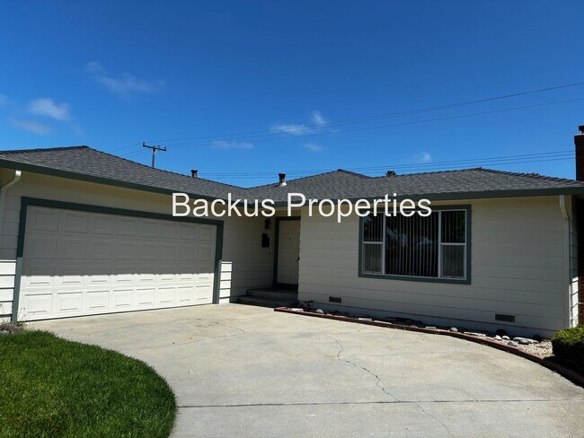 Photo - Wonderful three bedroom home in South Salinas