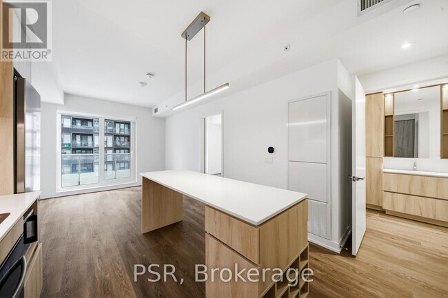 Photo - 70 Ordnance St Unit 1802