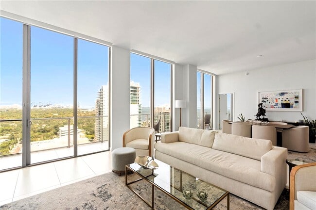 Photo - 2678 Tigertail Ave Unit PH4