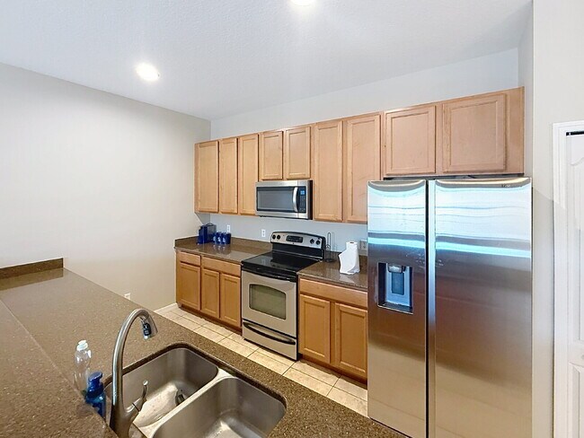 Photo - FURNISHED 4 bedroom townhome in Paradise Palms!