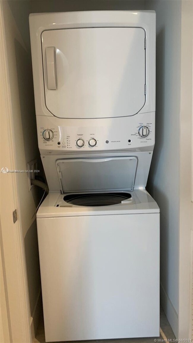 Photo - 4010 S Ocean Dr Unit R401