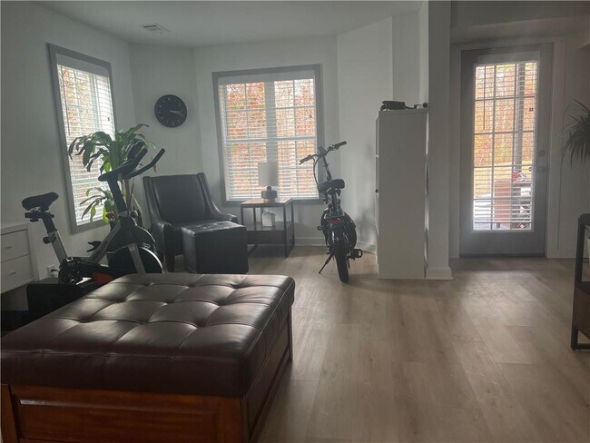 Photo - 4350 Hampton Mill Pkwy Unit B