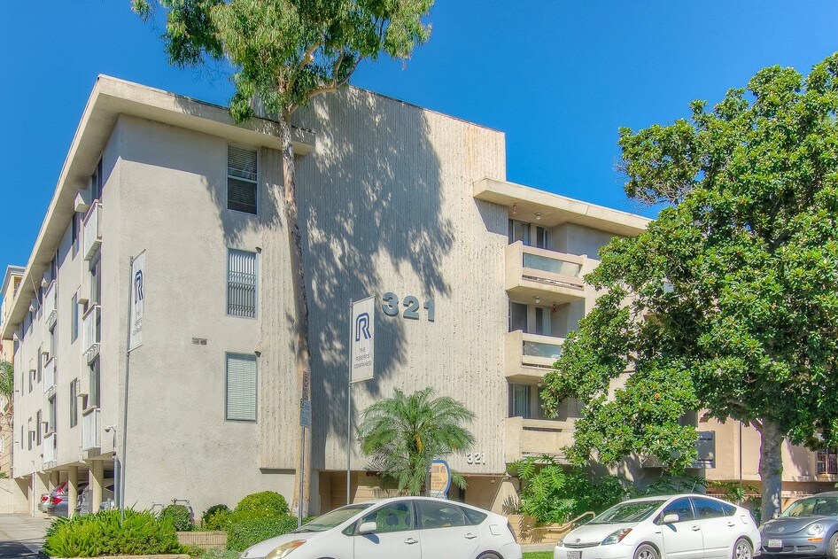 Photo - 321 Sherbourne Drive Apartments