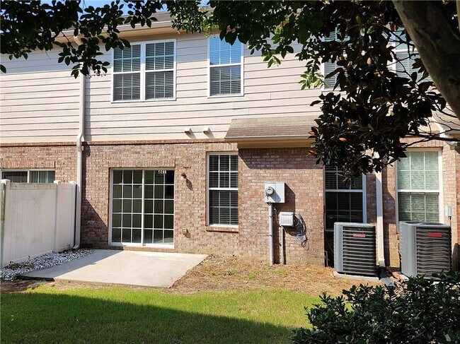Photo - 3249 Brockenhurst Dr