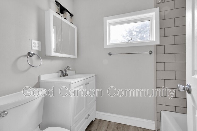 Photo - 84 Crane St Unidad 5