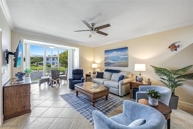 Building Photo - 832 Tanbark Dr Unit 104