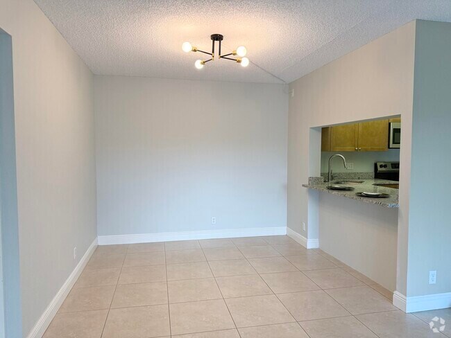 Building Photo - 3606 Alder Dr Unit B2 Rental