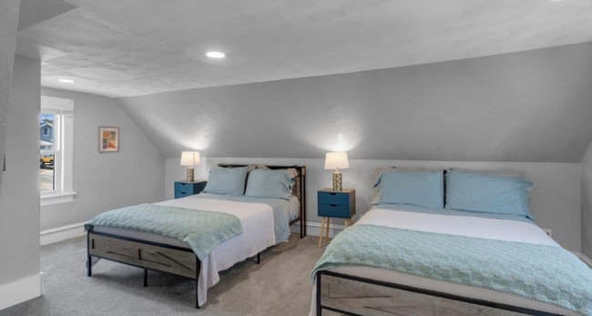 Photo - 1011 19th Ave