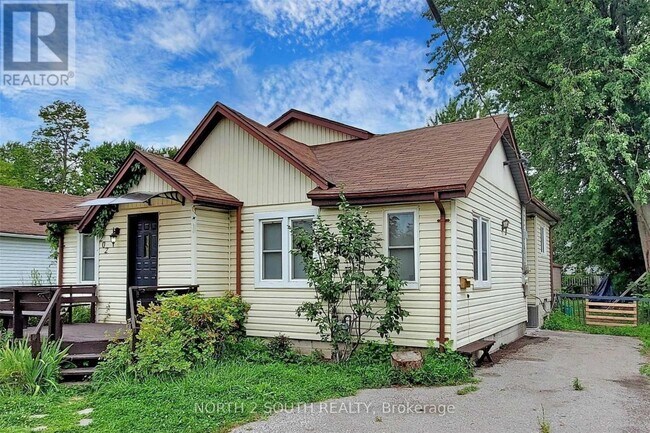 Photo - 202 Garden Ave