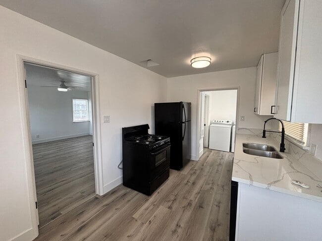 Building Photo - 3011 Virginia Rd Unit 3011