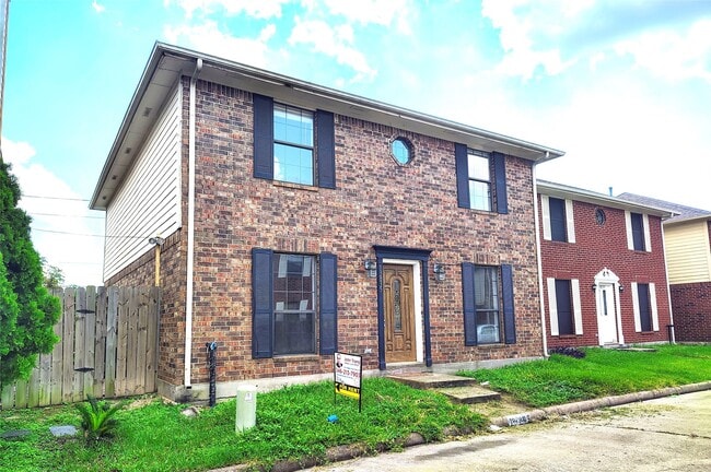 Photo - 13835 Purplemartin St