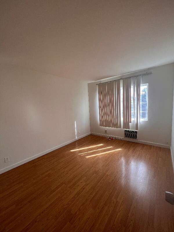 Photo - 293 N Hill Ave Unit 2