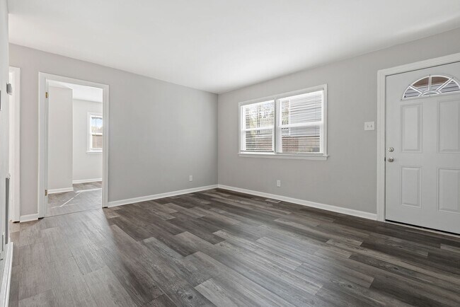 Photo - 409 N Maple St Unidad A