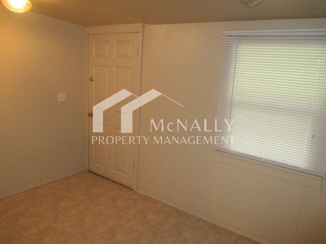 Photo - 3928 S Tyler St