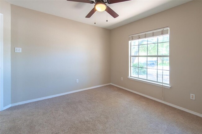 Photo - 3913 Orion St