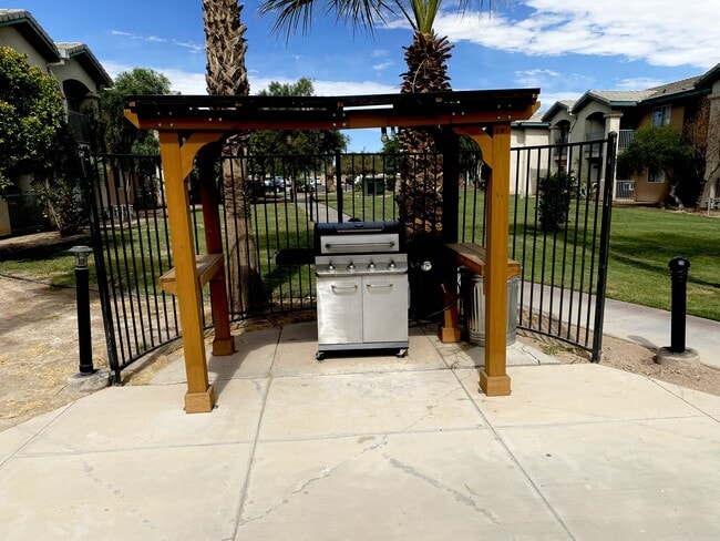 Photo - El Centro Senior Villas II