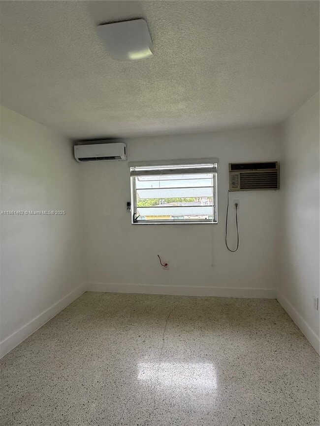 Photo - 55 W 7th St Unit 16