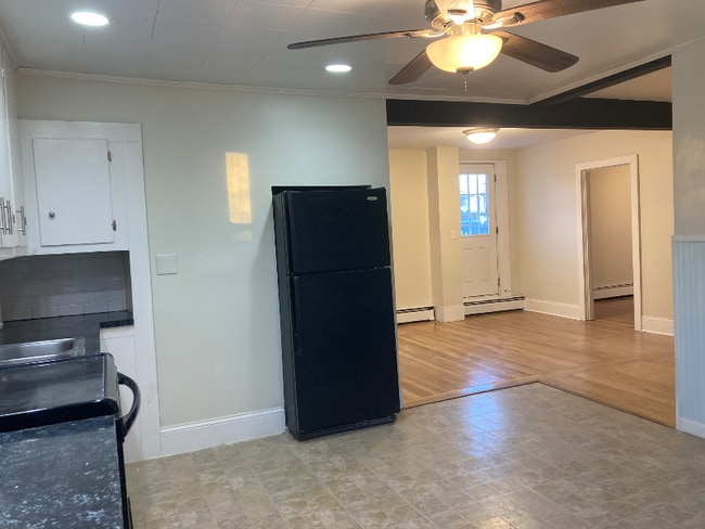 Photo - 28 1/2 Grove St