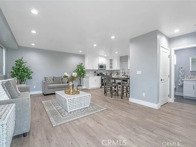 Building Photo - 232 E Gage Ave