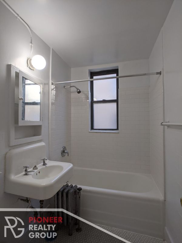 Photo - 2779 N Milwaukee Ave Unit 212