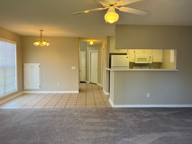 Photo - 153 Woodberry Dr