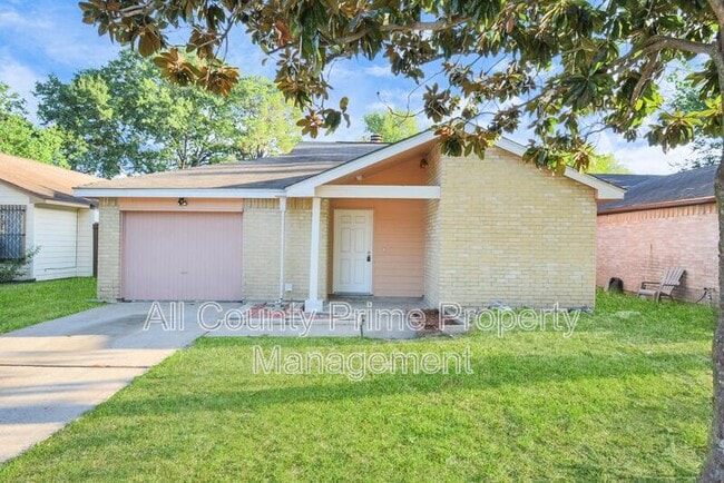 Photo - 19214 Cypress River Dr Casa